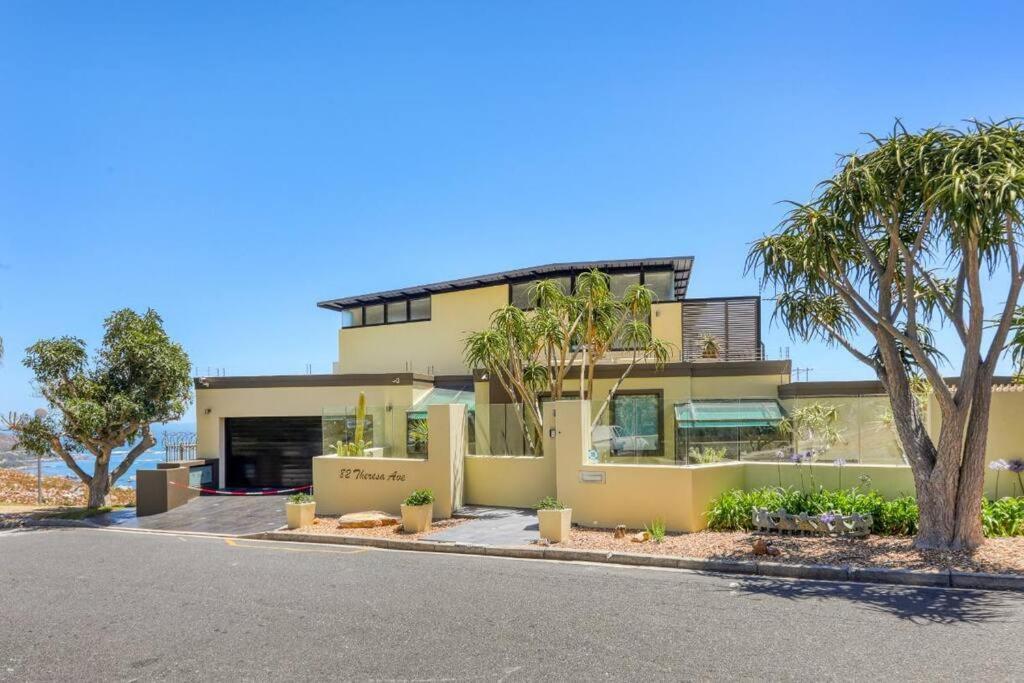 Villa Sol Camps Bay - Family With 360 Views Cape Town