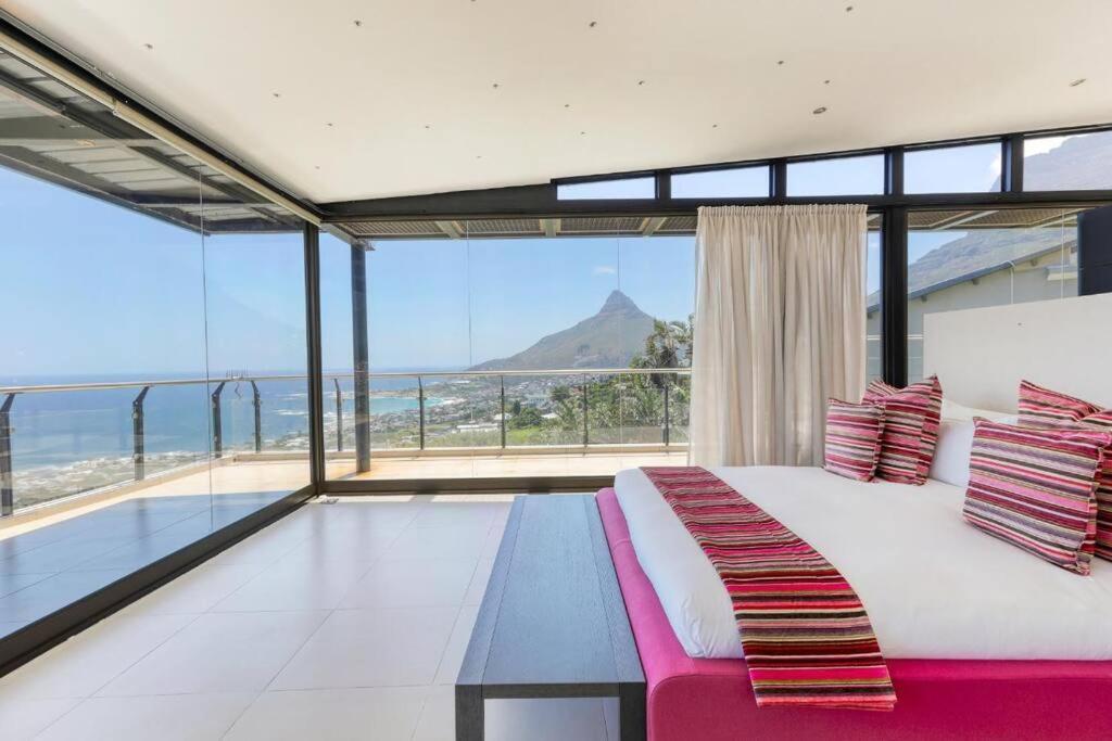 Sol Camps Bay - Family With 360 Views Cape Town