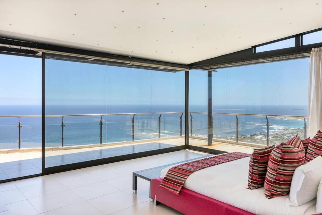 Villa Sol Camps Bay - Family With 360 Views