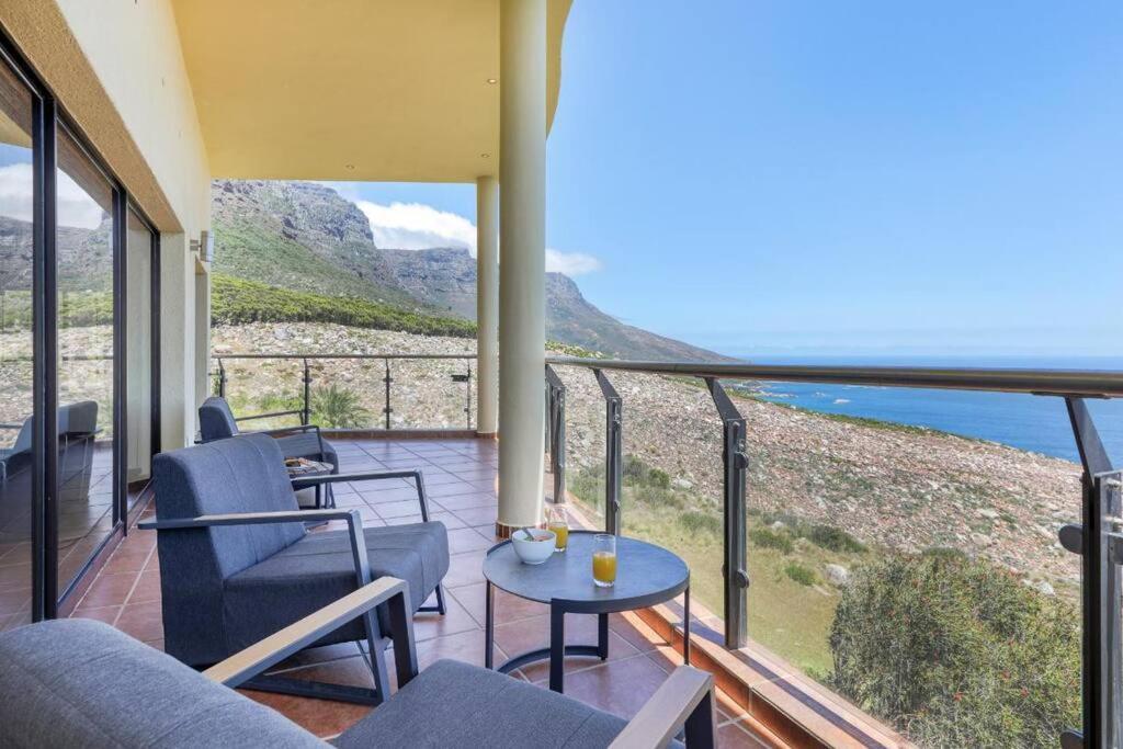 Sol Camps Bay - Family With 360 Views Cape Town