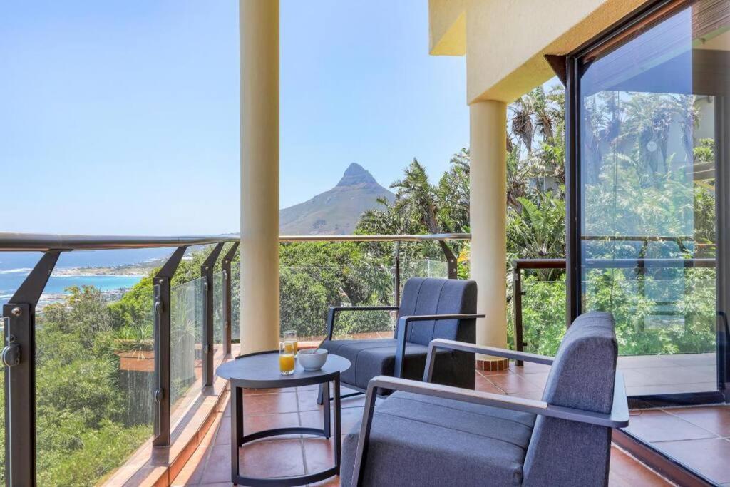 Sol Camps Bay - Family With 360 Views Villa