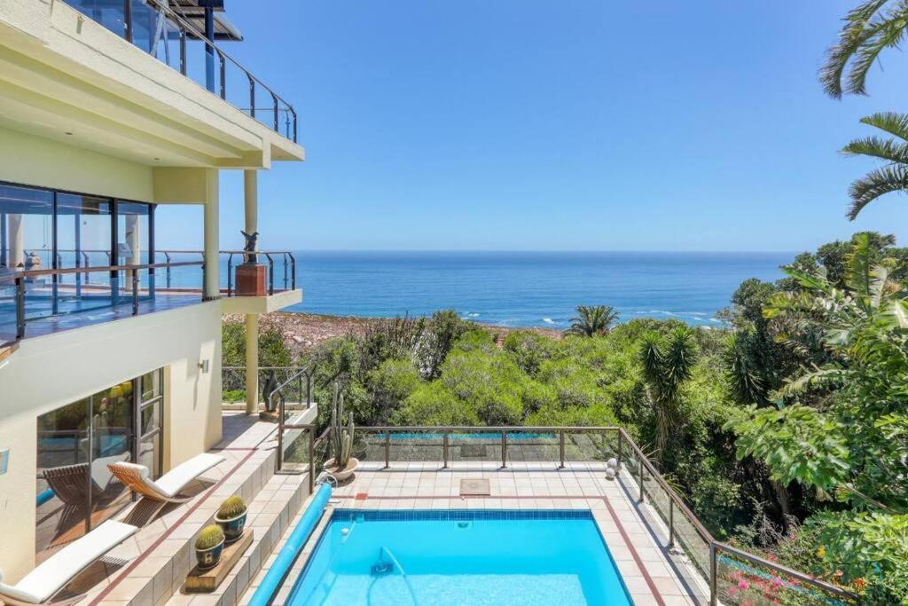 Sol Camps Bay - Family With 360 Views Villa *
